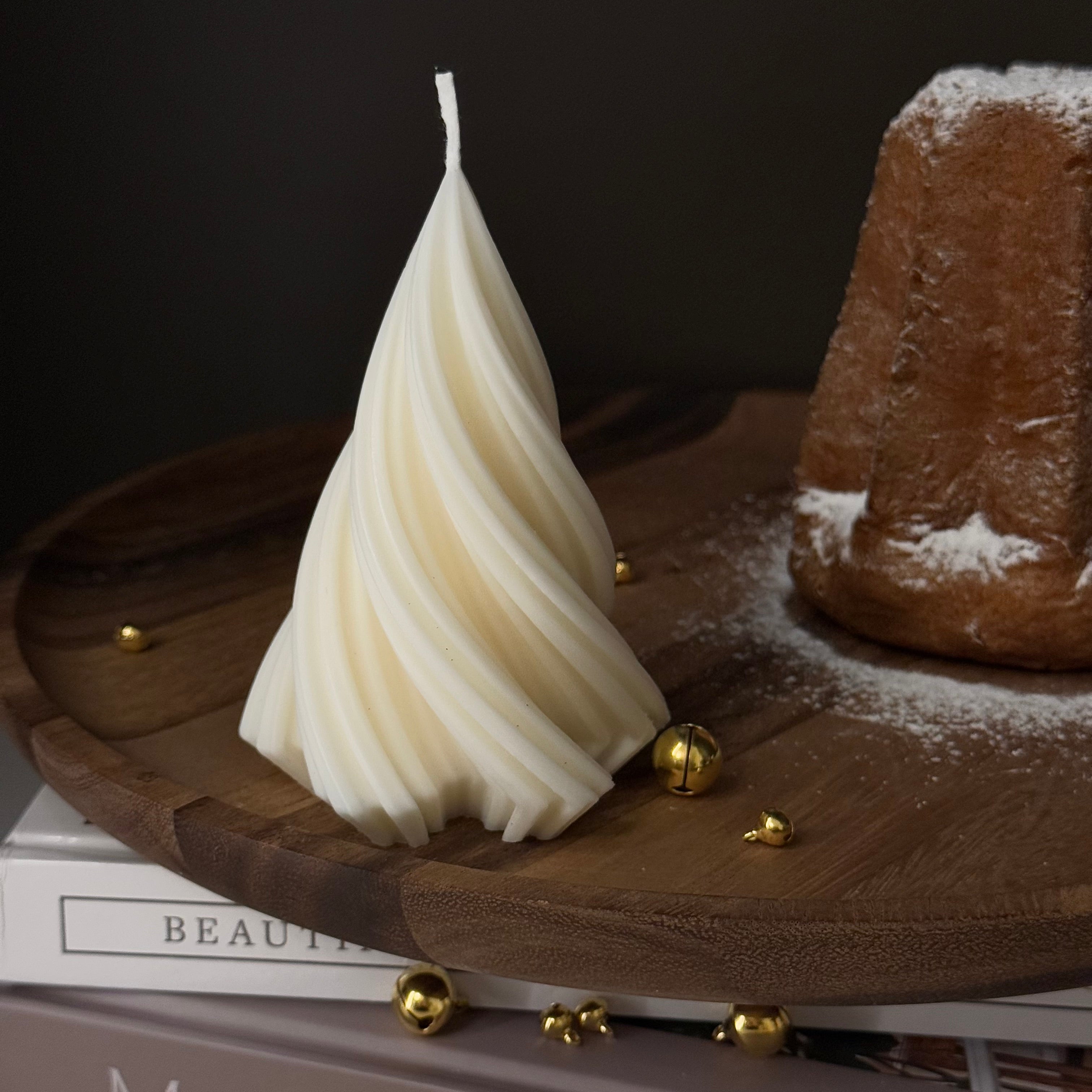 Helix Pine - Candela Scultorea